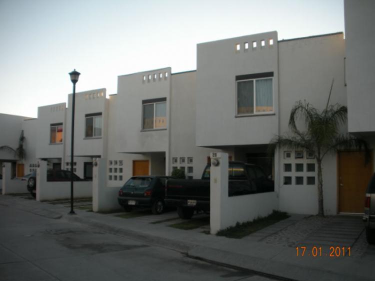 Foto Casa en Venta en LAS HADAS, AGUASCALIENTES, MEXICO, Aguascalientes, Aguascalientes - $ 925.000 - CAV59108 - BienesOnLine