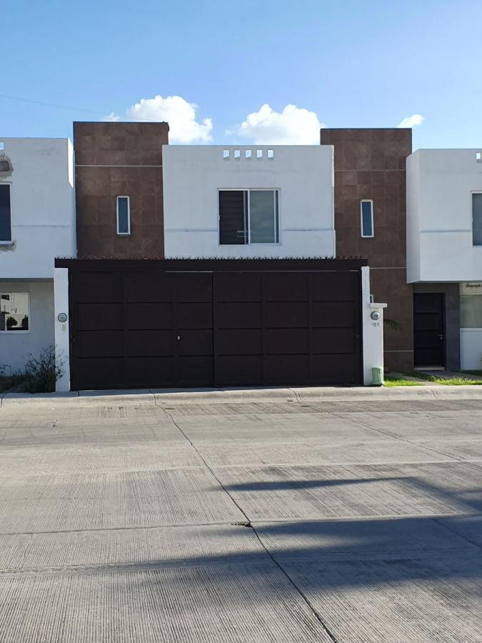 Foto Casa en Venta en Alcazar, Jess Mara, Aguascalientes - $ 1.499.000 - CAV263220 - BienesOnLine