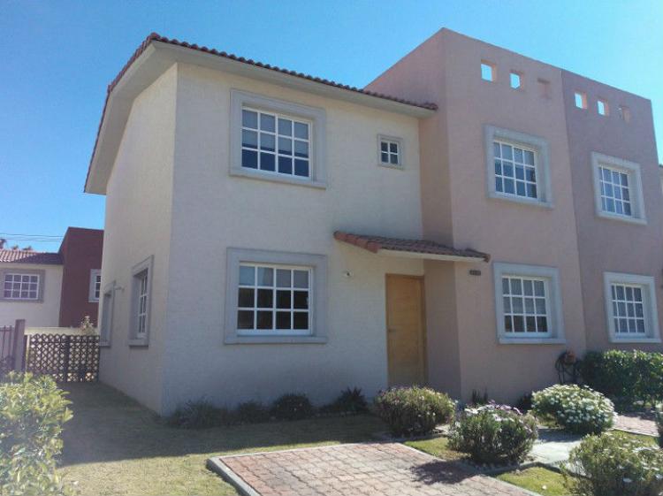 Foto Casa en Venta en VILLAS DEL CAMPO, Calimaya de Díaz González, Mexico - $ 1.700.000 - CAV72588 - BienesOnLine