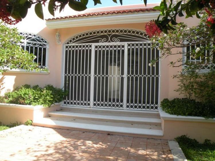 Foto Casa en Venta en Alamos I, Cancn, Quintana Roo - U$D 450.000 - CAV13203 - BienesOnLine