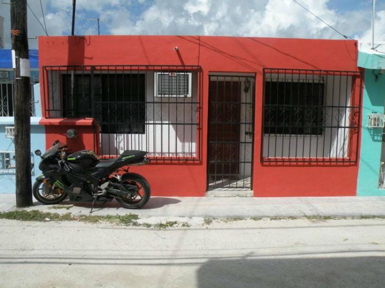 Foto Casa en Venta en Supermanzana 64, Donceles 28, Cancun, Quintana Roo - $ 435.000 - CAV47010 - BienesOnLine
