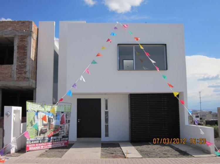 Foto Casa en Venta en El Mirador, , Queretaro Arteaga - $ 1.450.000 - CAV74514 - BienesOnLine