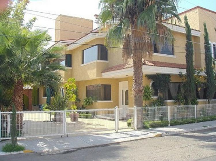 Foto Casa en Venta en EXELARIS, Celaya, Guanajuato - $ 3.500.000 - CAV74430 - BienesOnLine