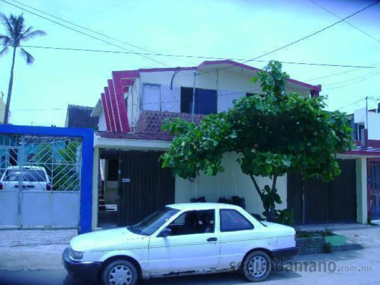 Foto Casa en Venta en centro, Coatzacoalcos, Veracruz - $ 2.400.000 - CAV48846 - BienesOnLine