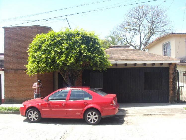 Foto Casa en Venta en FORTIN DE LAS FLORES, Crdoba, Veracruz - $ 2.100.000 - CAV79425 - BienesOnLine