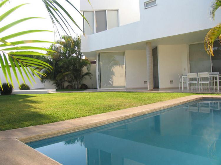 Foto Casa en Venta en Villas del Lago, Cuernavaca, Morelos - $ 4.600.000 - CAV68454 - BienesOnLine