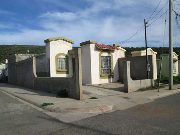 Foto Casa en Venta en RESIDENCIAL VILLAS DEL REY, Ensenada, Baja California - $ 450.000 - CAV75723 - BienesOnLine