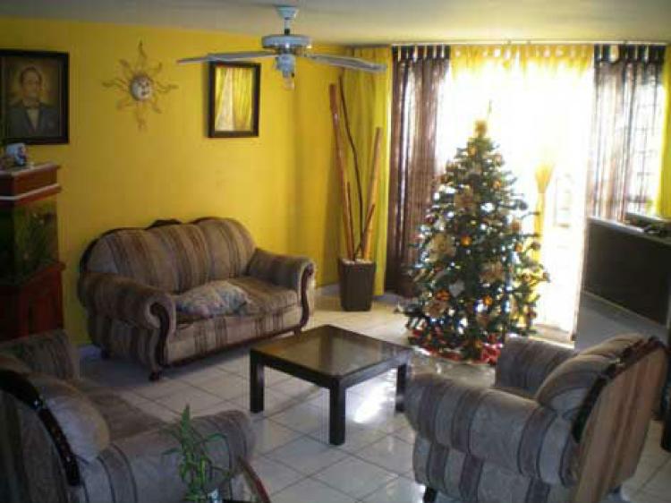 Foto Casa en Venta en Alcalde Barranquitas, Guadalajara, Jalisco - $ 1.500.000 - CAV59510 - BienesOnLine