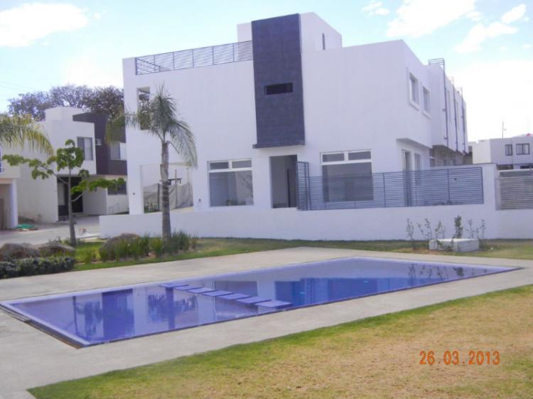 Foto Casa en Venta en Altavista Residencial, Guadalajara, Jalisco - $ 1.995.000 - CAV72666 - BienesOnLine