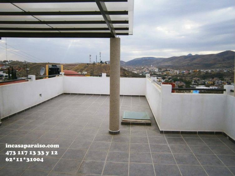 Foto Casa en Venta en Burcratas de Marfil, Guanajuato, Guanajuato - $ 2.000.000 - CAV74867 - BienesOnLine