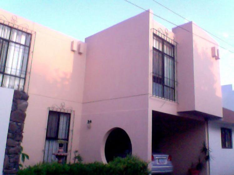 Foto Casa en Venta en Espaita, Irapuato, Guanajuato - $ 1.150.000 - CAV74827 - BienesOnLine
