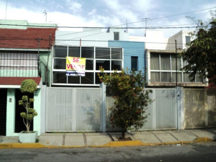 Foto Casa en Venta en Jardnes de Churubusco, Iztapalapa, Distrito Federal - $ 2.460.000 - CAV72432 - BienesOnLine