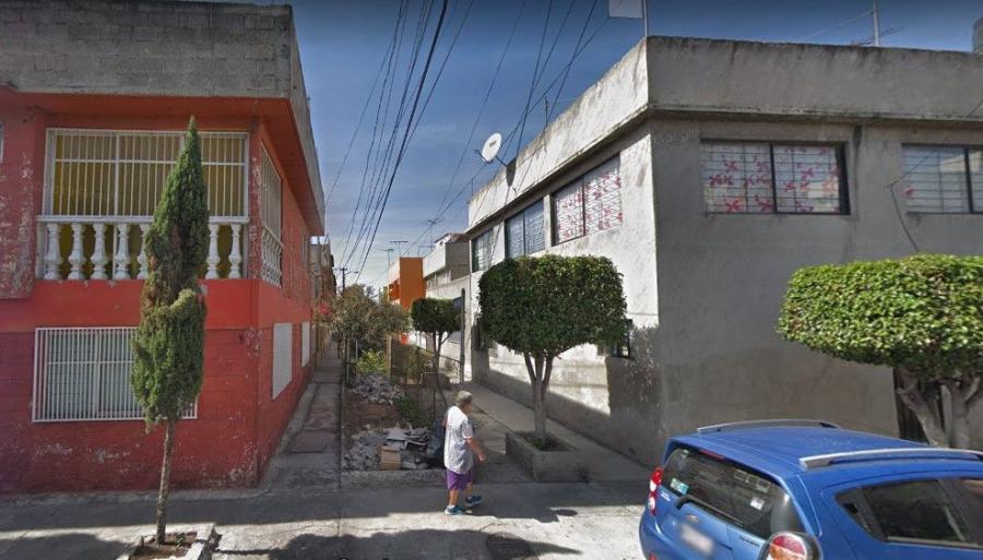 Foto Casa en Venta en JARDINES DE SANTA CLARA, Ecatepec de Morelos, Mexico - $ 1.087.378 - CAV309137 - BienesOnLine