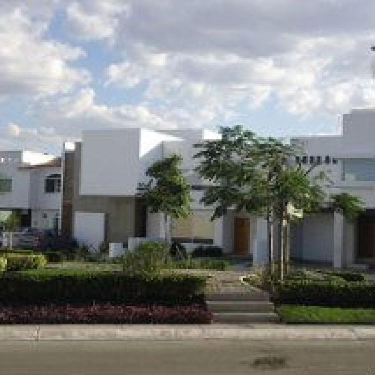 Foto Casa en Venta en Juriquilla, Queretaro Arteaga - $ 1.800.000 - CAV48003 - BienesOnLine