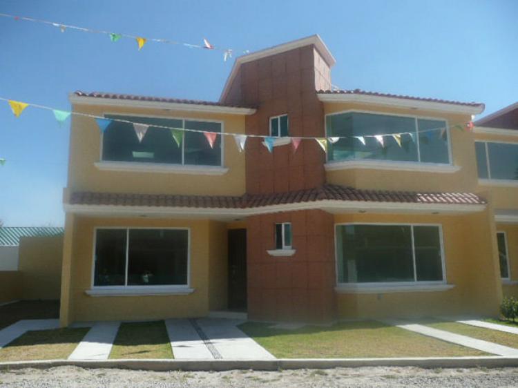 Foto Casa en Venta en RESIDENCIAL EL NOGAL, Metepec, Mexico - $ 2.550.000 - CAV47908 - BienesOnLine
