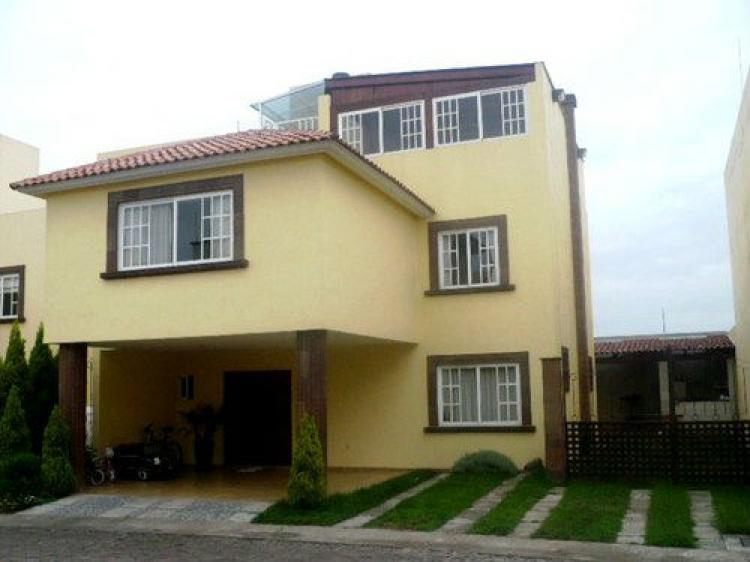 Foto Casa en Venta en SAN SALVADOR TIZATLALLI, Metepec, Mexico - $ 4.200.000 - CAV55790 - BienesOnLine