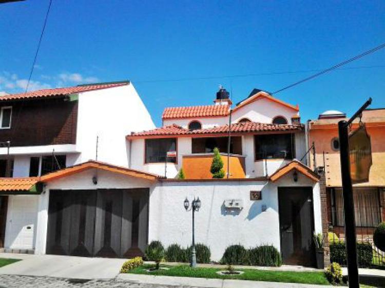 Foto Casa en Venta en FRACCIONAMIENTO LA VIRGEN, Metepec, Mexico - $ 3.400.000 - CAV61169 - BienesOnLine