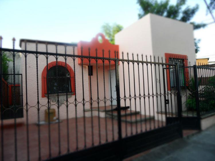 Foto Casa en Venta en TORREMOLINOS, Morelia, Michoacan de Ocampo - $ 980 - CAV66692 - BienesOnLine