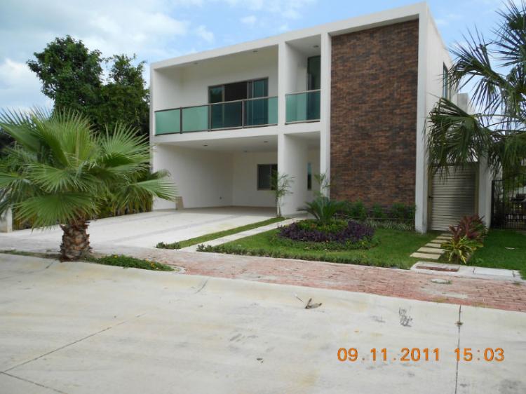 Casa en Venta en Residencial Playa Magna, Playa del Carmen, Quintana Roo -  U$D  - CAV60718 - BienesOnLine