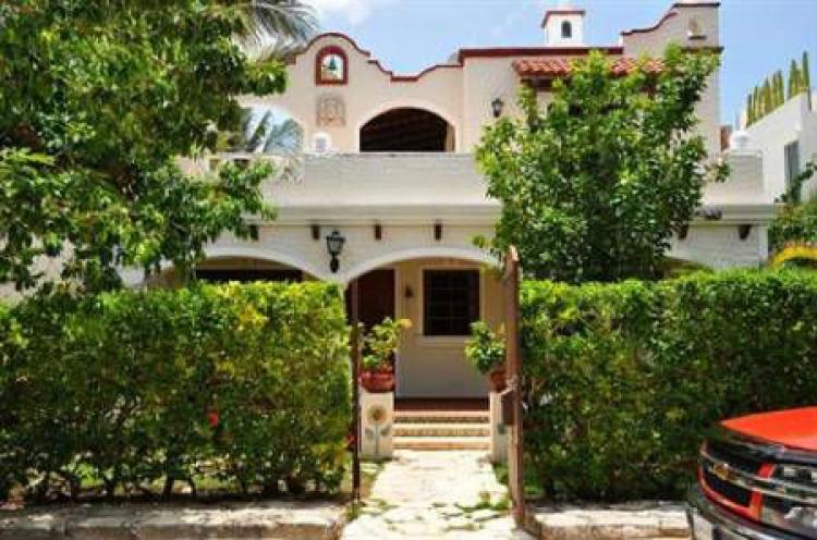 Foto Casa en Venta en Playa del Carmen, Quintana Roo - U$D 749.000 - CAV77688 - BienesOnLine