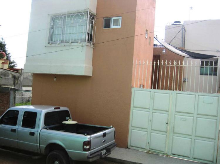 Foto Casa en Venta en San Felipe Tlalmimilolpan, Mexico - $ 1.620.000 - CAV80244 - BienesOnLine