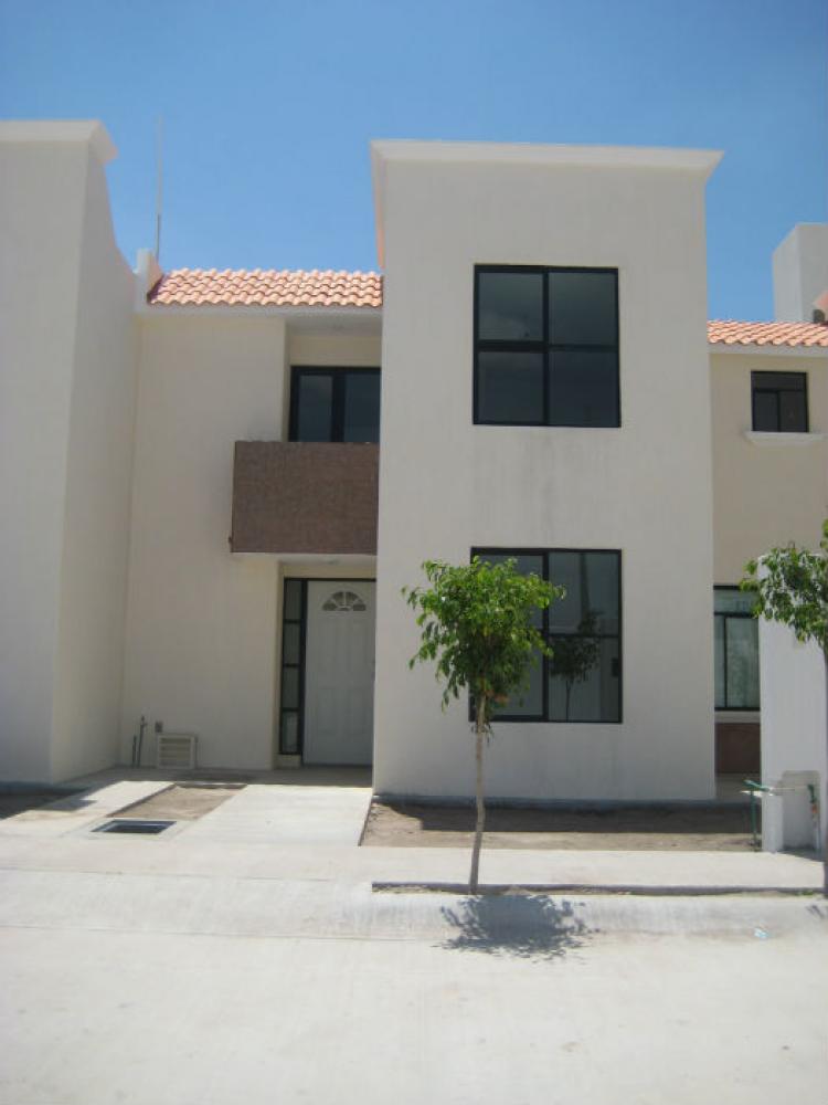 Foto Casa en Venta en JACARANDAS, San Luis Potos, San Luis Potosi - $ 698.000 - CAV51360 - BienesOnLine