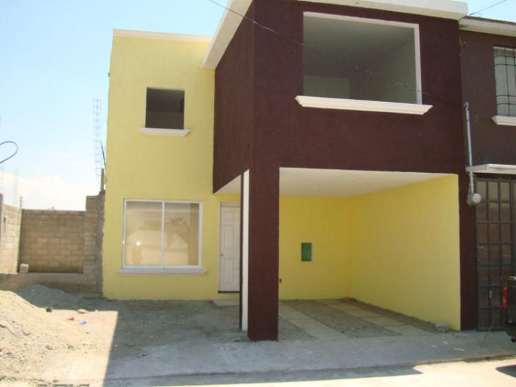 Foto Casa en Venta en San Pablo Autopan, Mexico - $ 815.000 - CAV68683 - BienesOnLine