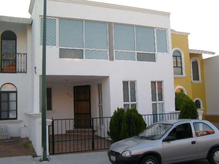 Foto Casa en Venta en PRIVADA CAMPESTRE, Santiago de Quertaro, Queretaro Arteaga - $ 1.100.000 - CAV48773 - BienesOnLine
