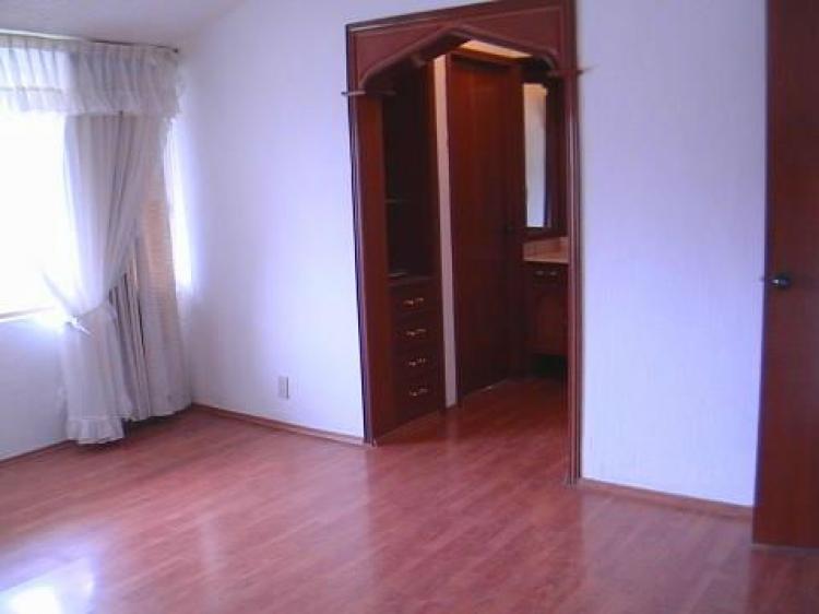 Foto Casa en Venta en El Palomar, Tlajomulco de Ziga, Jalisco - $ 3.900.000 - CAV55683 - BienesOnLine