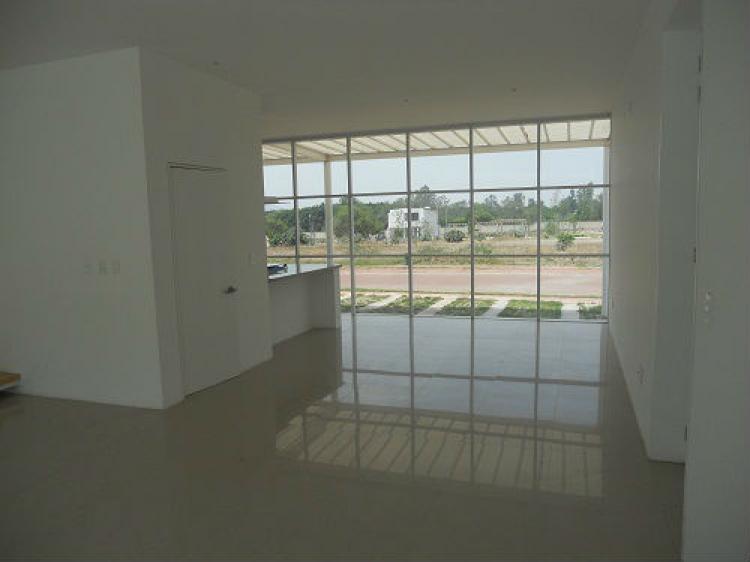 Foto Casa en Venta en La Rioja, Tlajomulco de Ziga, Jalisco - $ 2.650.000 - CAV58504 - BienesOnLine