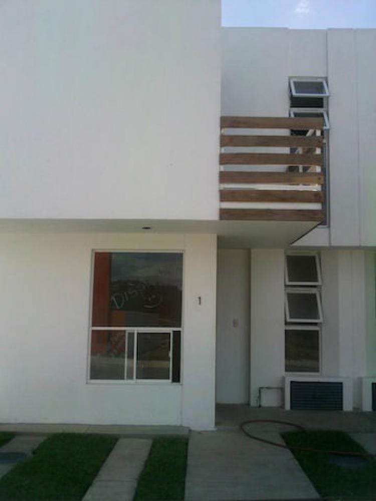 Foto Casa en Venta en Cercano a Lazaro Cardenas y Fuelle, Tlaquepaque, Jalisco - $ 807.000 - CAV70681 - BienesOnLine