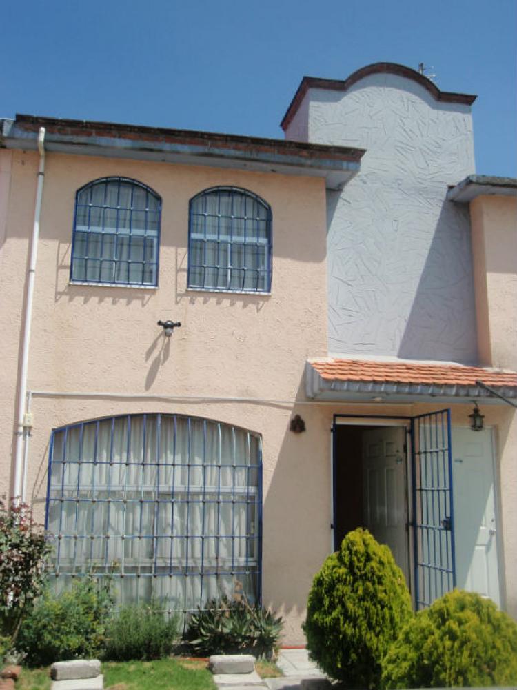Foto Casa en Venta en HACIENDA DEL VALLE, Toluca de Lerdo, Mexico - $ 500.000 - CAV58083 - BienesOnLine