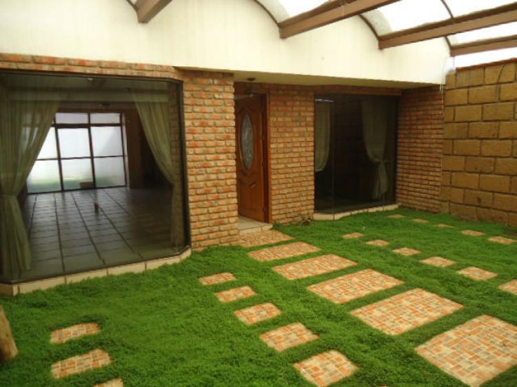 Foto Casa en Venta en Toluca de Lerdo, Mexico - $ 1.250.000 - CAV72062 - BienesOnLine