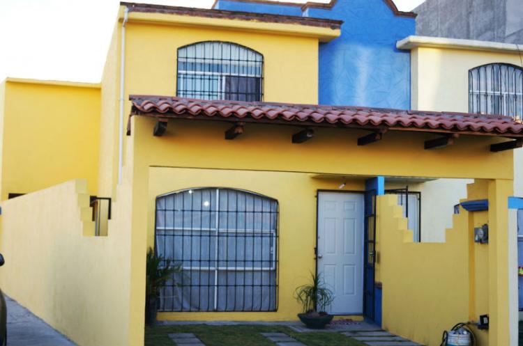 Foto Casa en Venta en Campo Real, Toluca de Lerdo, Mexico - $ 980.000 - CAV74217 - BienesOnLine