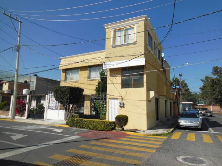 Foto Casa en Venta en Morelos, Toluca de Lerdo, Mexico - $ 2.800.000 - CAV74892 - BienesOnLine