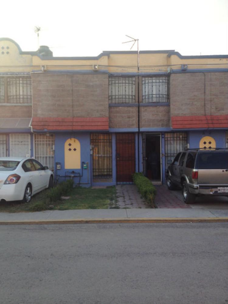 Foto Casa en Venta en Los Agaves, Tultitln de Mariano Escobedo, Mexico - $ 395.000 - CAV67596 - BienesOnLine