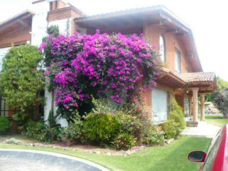 Foto Casa en Venta en San Gabriel Ixtla, Valle de Bravo, Mexico - $ 4.900.000 - CAV79605 - BienesOnLine