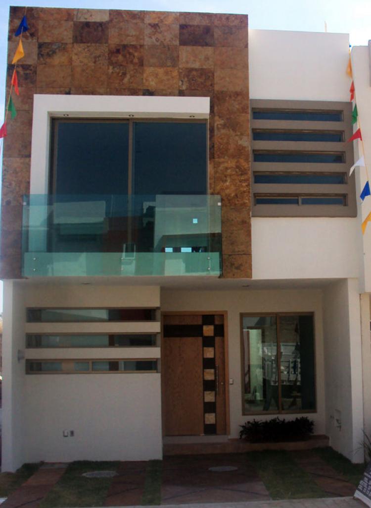 Foto Casa en Venta en real de valdepeas ll, Zapopan, Jalisco - $ 1.800.000 - CAV53996 - BienesOnLine