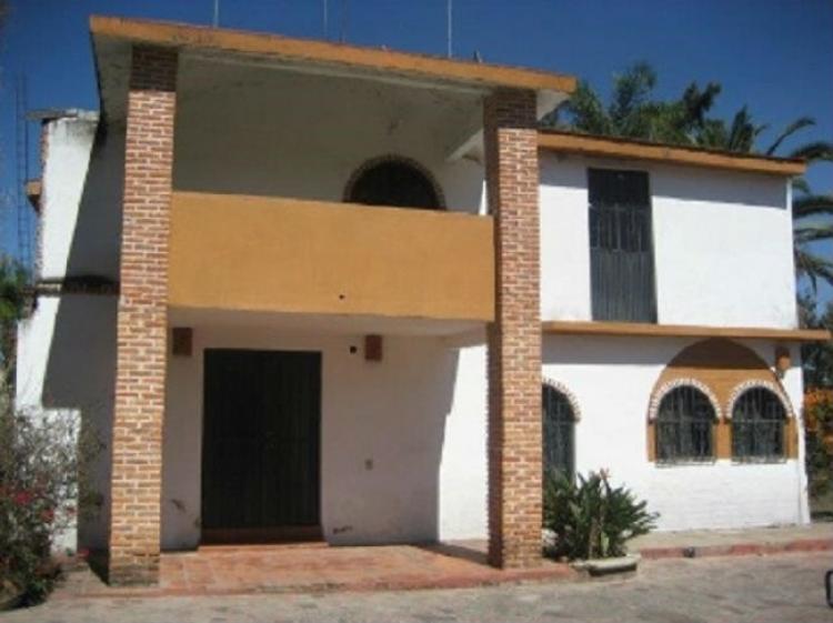 Foto Casa en Venta en Los Pinos, Zapopan, Jalisco - $ 4.100.000 - CAV77622 - BienesOnLine