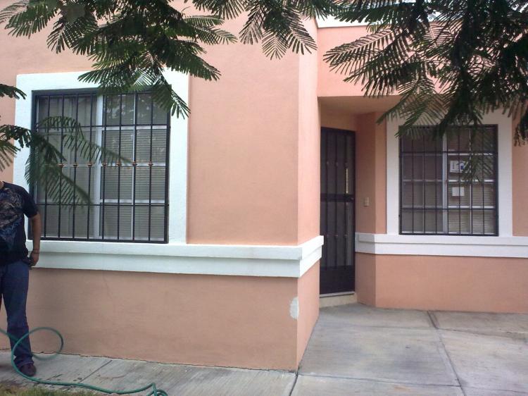 Casa en Renta en jardines de andalucia, Guadalupe, Nuevo Leon - $  -  CAR14052 - BienesOnLine