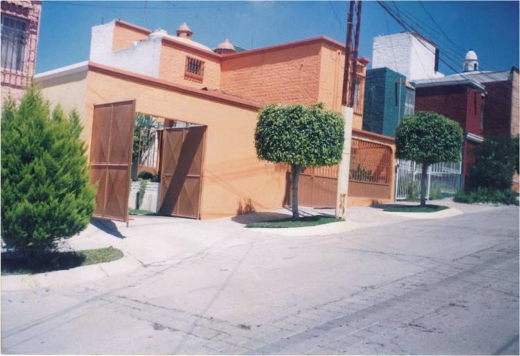 Foto Casa en Venta en ALCALDES, Lagos de Moreno, Jalisco - $ 1.500.000 - CAV35585 - BienesOnLine
