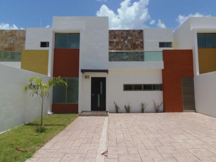 Foto Casa en Venta en Mrida, Yucatan - $ 1.750.000 - CAV117911 - BienesOnLine