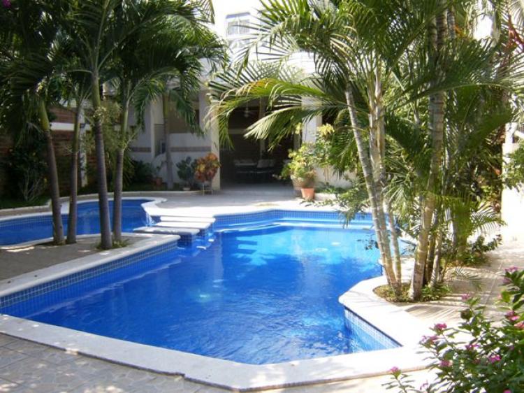 Foto Hotel en Venta en Abelardo R. Rodriguez, Manzanillo, Colima - U$D 700.000 - HOV7621 - BienesOnLine