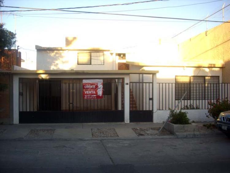 Foto Casa en Venta en LOMA VERDE, San Luis Potos, San Luis Potosi - $ 1.900.000 - CAV22043 - BienesOnLine