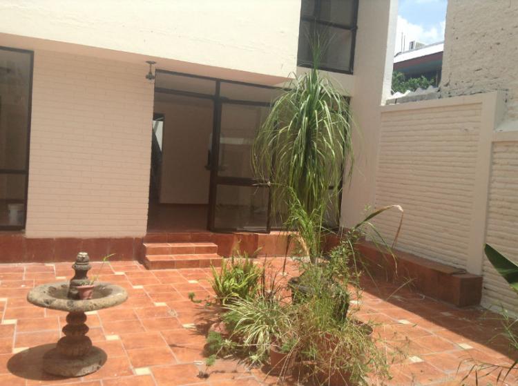 Foto Casa en Renta en Chapultepec Country, Guadalajara, Jalisco - $ 15.000 - CAR105359 - BienesOnLine