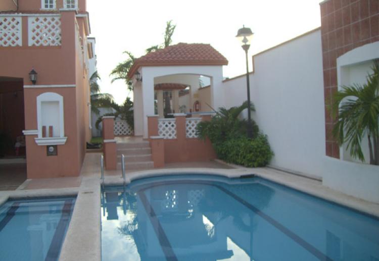 Foto Casa en Venta en Residencial Coral Riviera, Cancn, Quintana Roo - $ 2.500.000 - CAV11808 - BienesOnLine