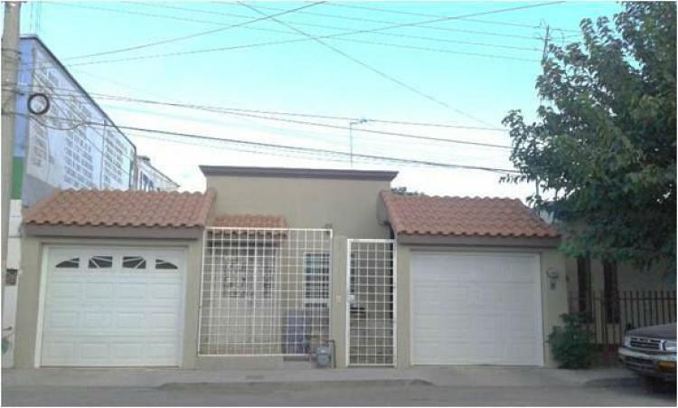 Foto Casa en Venta en ALAMEDA GALGODROMO, Jurez, Chihuahua - $ 850.000 - CAV147640 - BienesOnLine