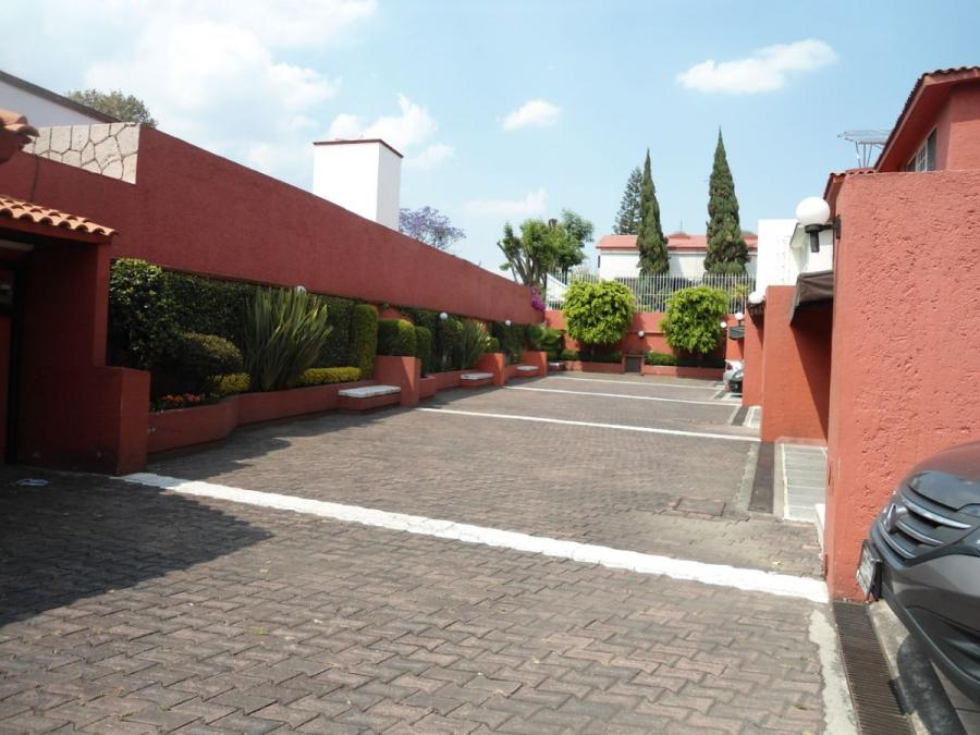 Foto Casa en Venta en COLON ECHEGARAY, Naucalpan de Jurez, Mexico - $ 4.950.000 - CAV242292 - BienesOnLine