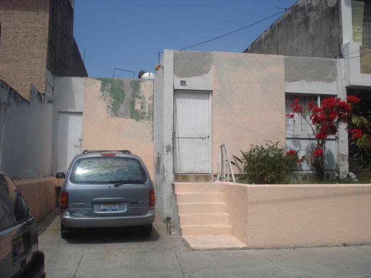Foto Casa en Venta en Colonia Independencia Oriente, Guadalajara, Jalisco - $ 1.500.000 - CAV11078 - BienesOnLine