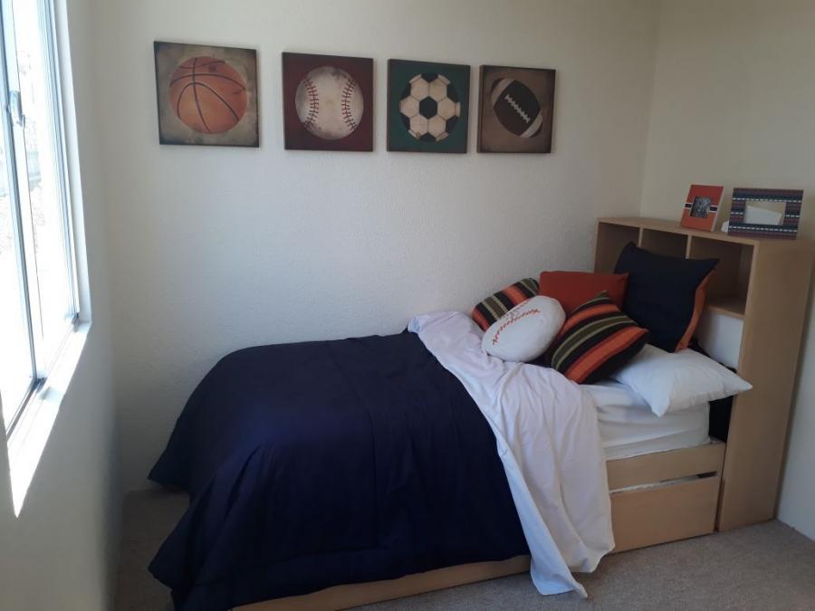 Home in Metric Way